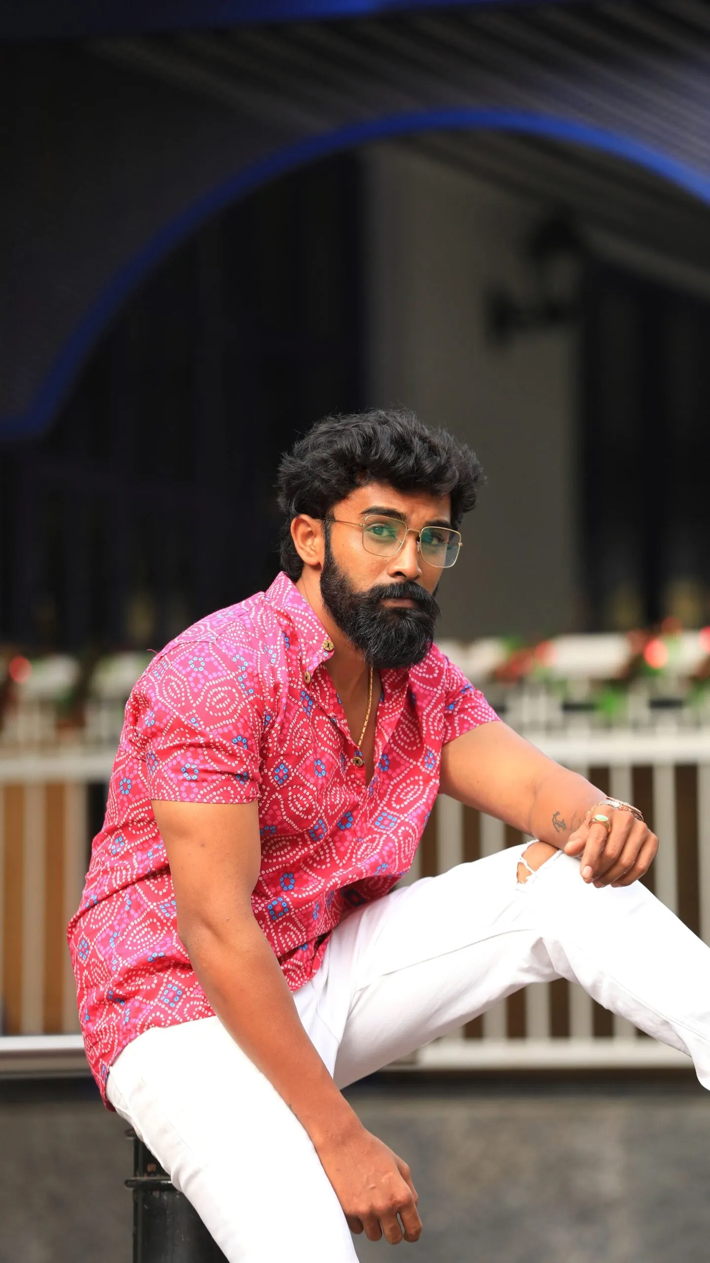 Bandhej Print Half Sleeve Short Kurta for Men