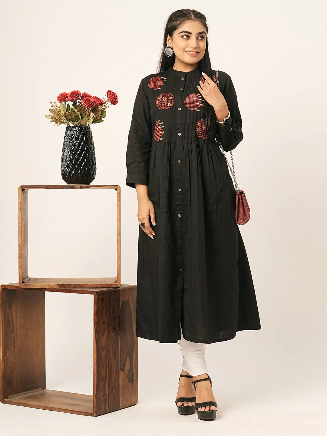 Black Comfort Fit Cotton Kurta for Women Online in India - Zola