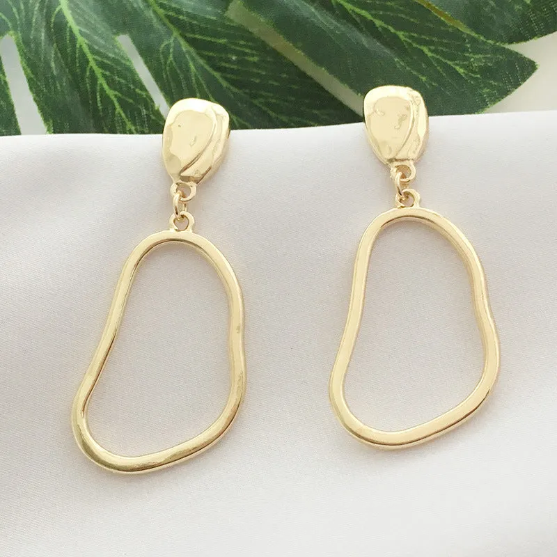 Hollow Oval Earrings Simple Earrings