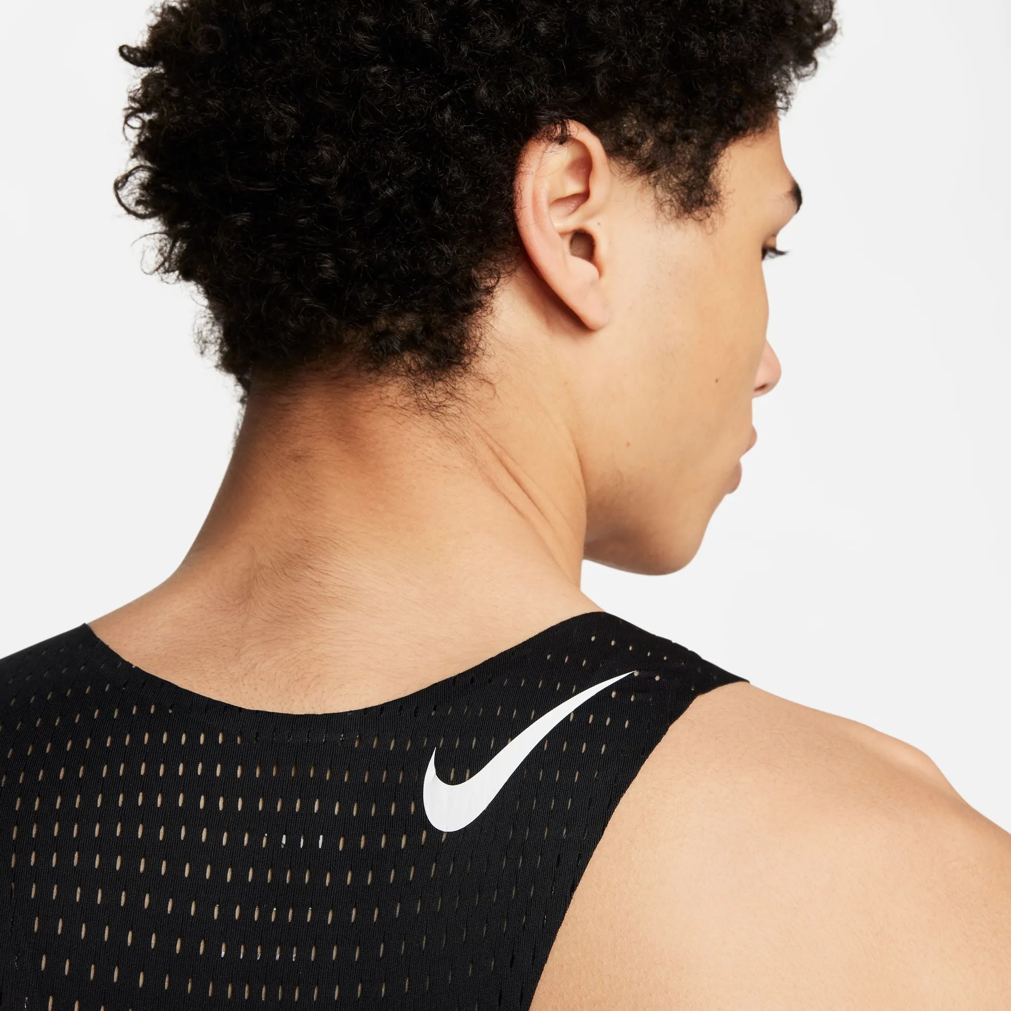 Men's AeroSwift Dri-FIT ADV Running Singlet (010 - Black/ Summit White)