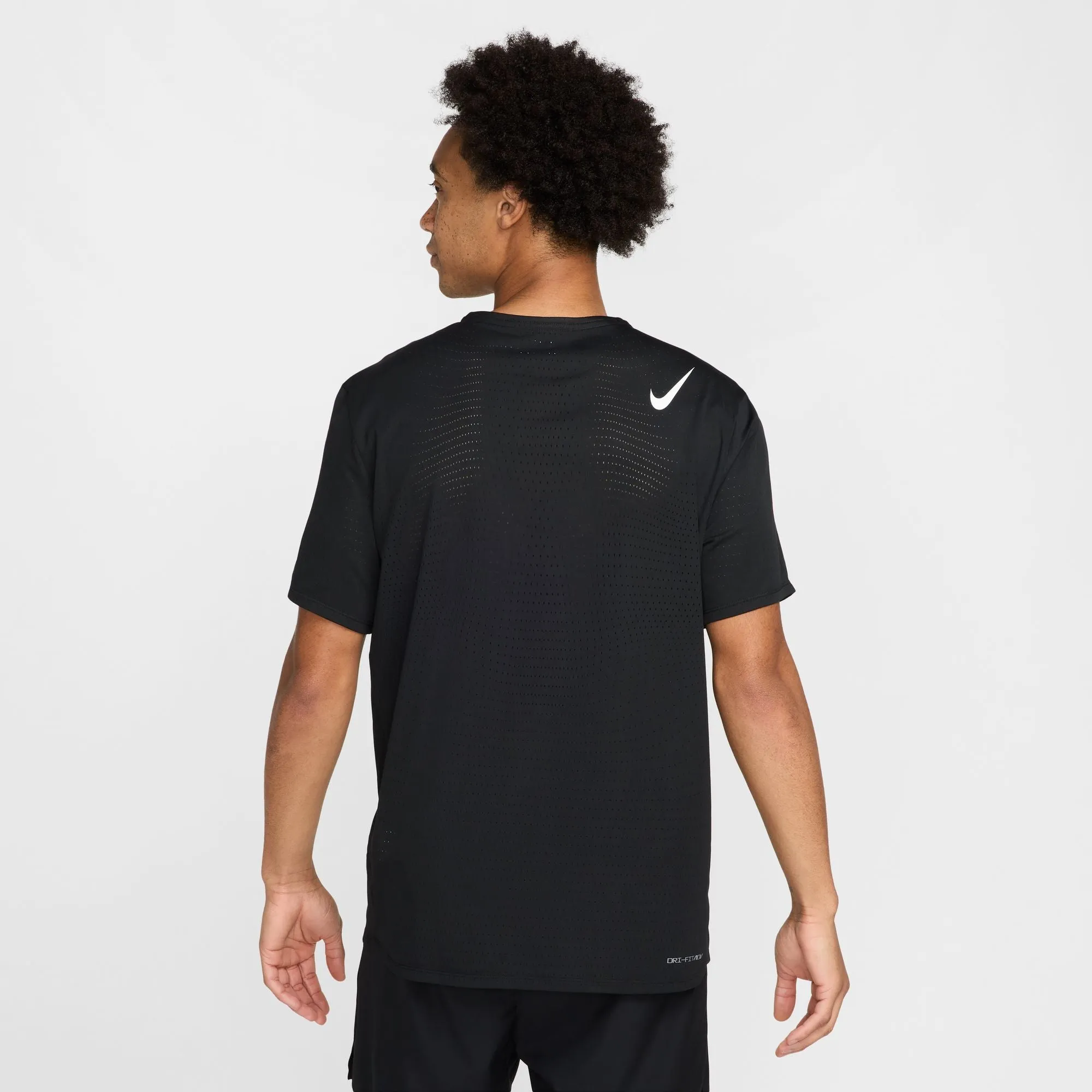 Men's Dri-FIT ADV Short-Sleeve Running Top