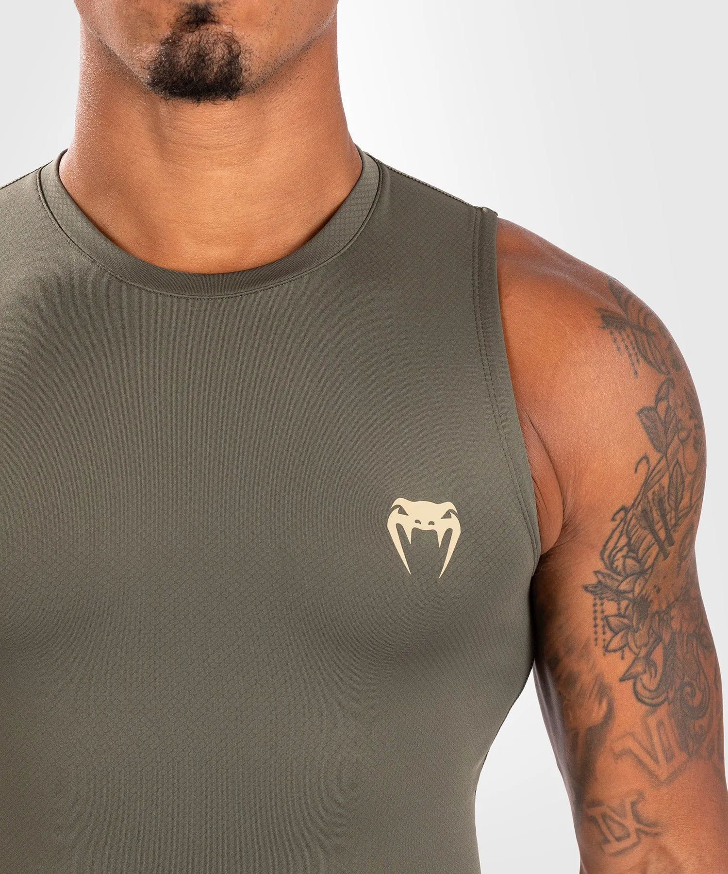 Venum Contender Rashguard senza maniche da uomo - Cachi