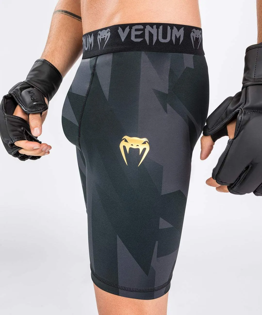 VENUM RAZOR VALE TUDO SHORTS