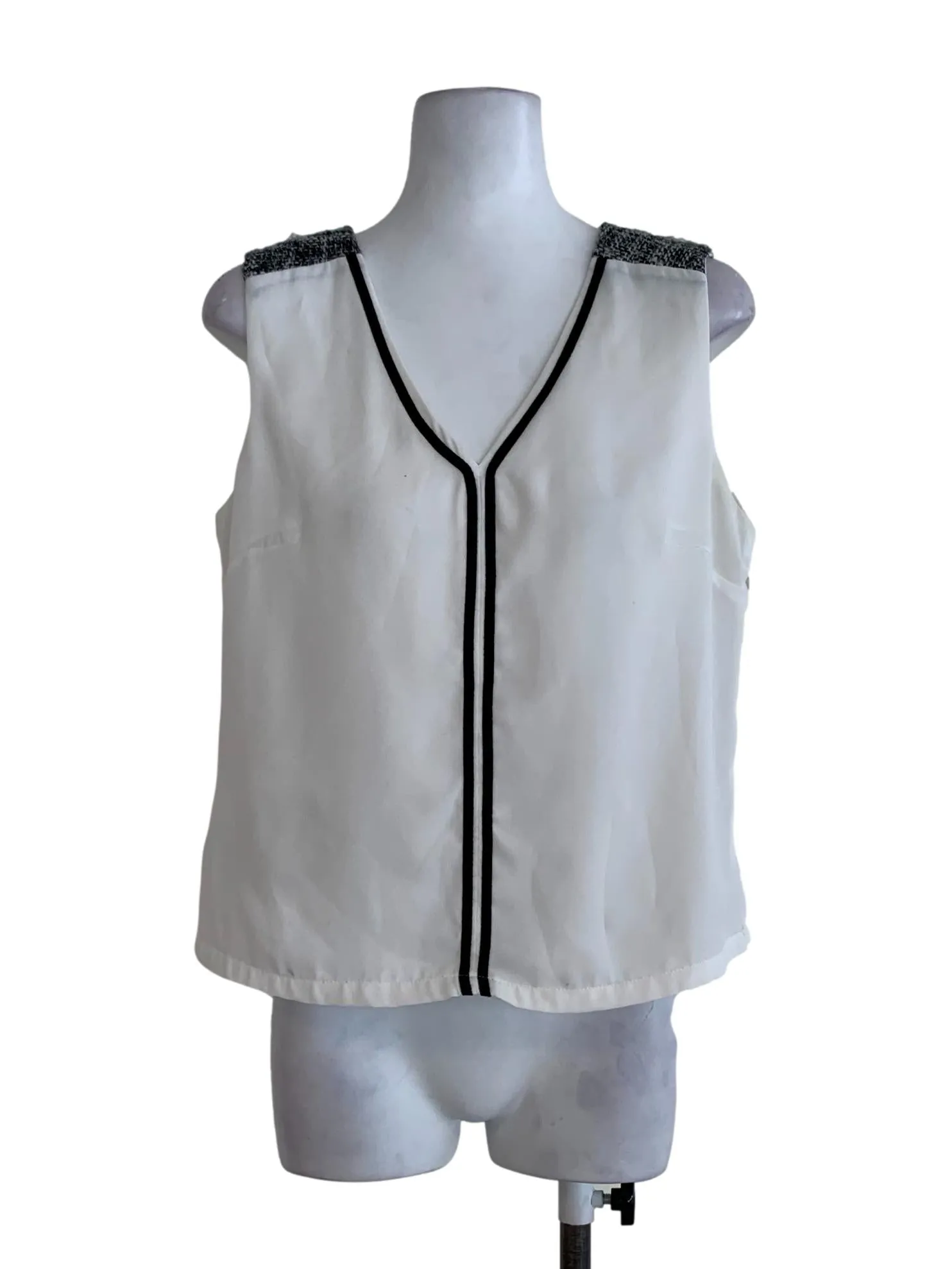 White Plain Sleeveless Top