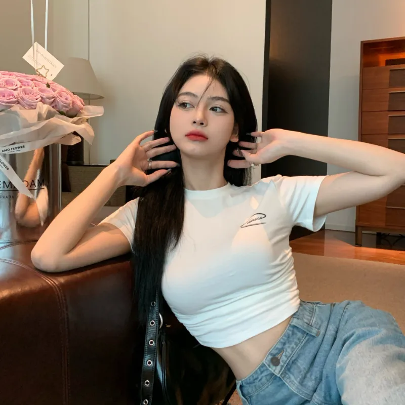 Women's Simple Sexy Solid Color Cropped Tee